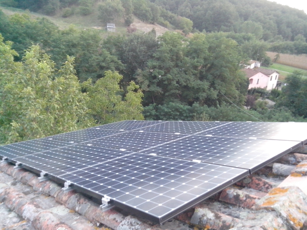 Impianto Fotovoltaico Lightland SunPower Terranuova Bracciolini Arezzo Toscana Bar