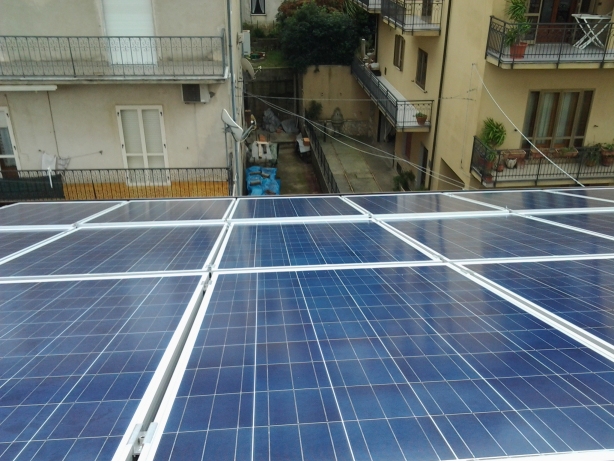 Impianto moduli fotovoltaici Fagnano Castello Cosenza Calabria
